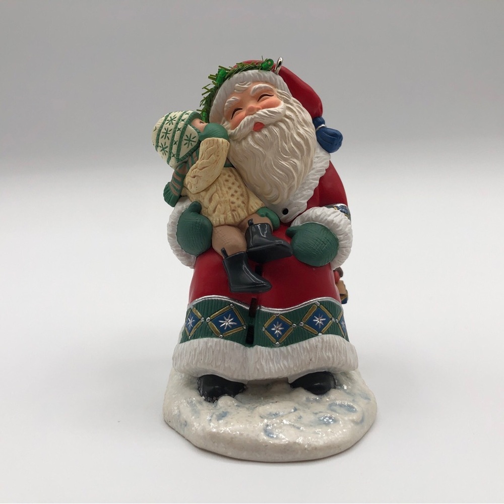 Hallmark Keepsake Ornament 2004 Sittin' On Santa's Lap Handcrafted Recordable
